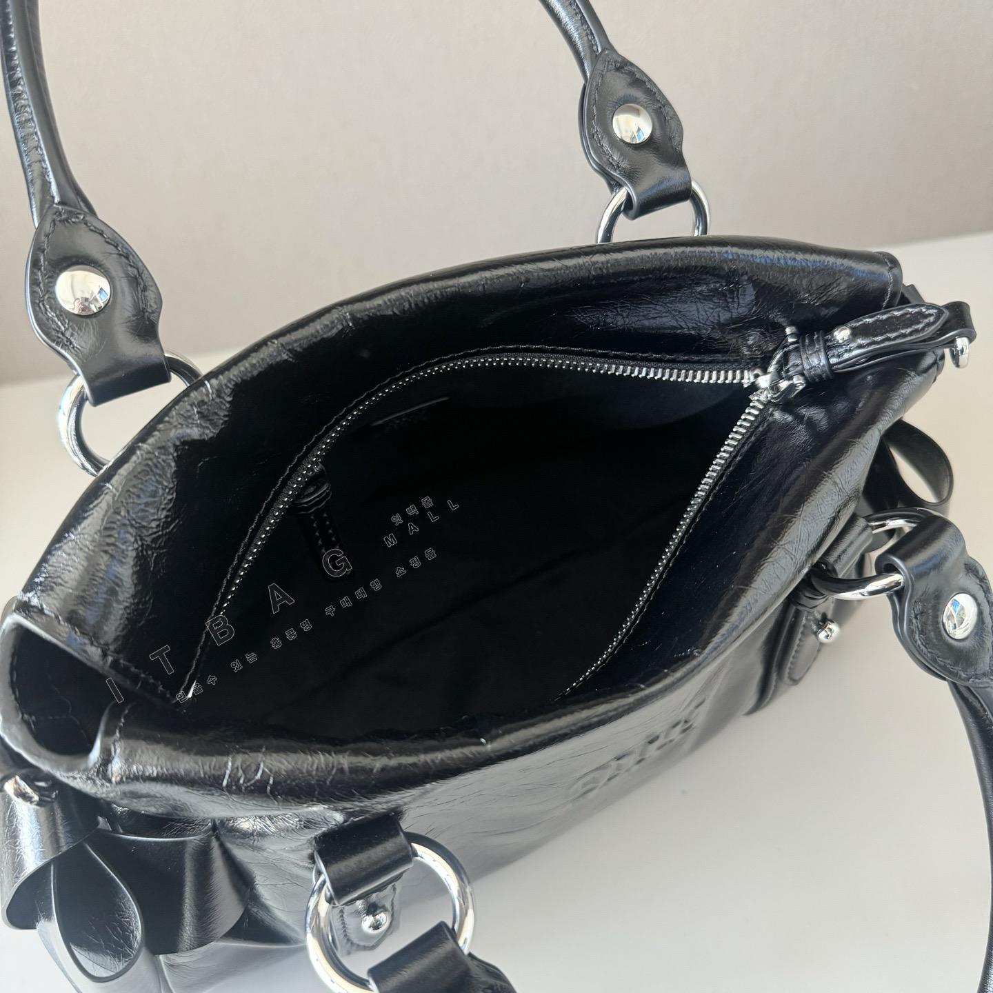 �̿�̿� �̵�� ���� ž �ڵ��  5BA327   26/�Ż�