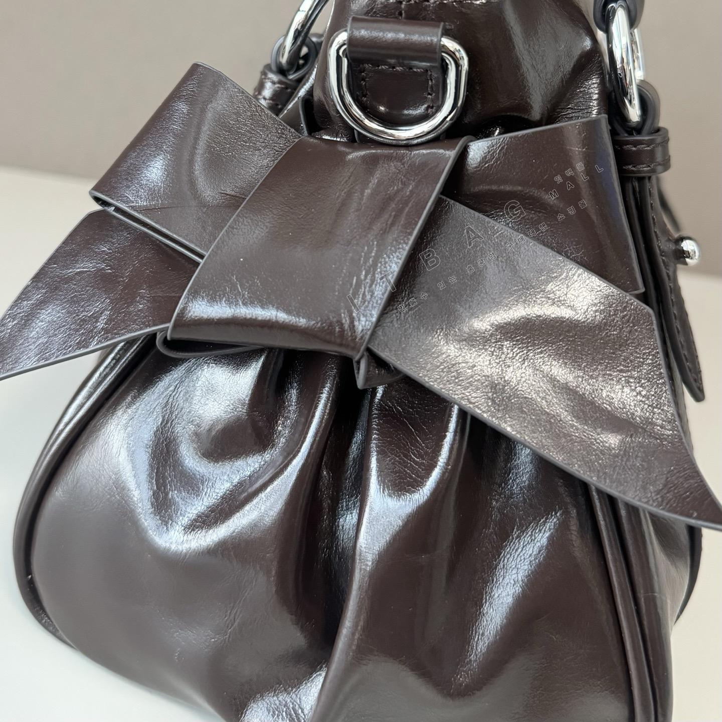 �̿�̿� �̵�� ���� ž �ڵ��  5BA327-1   26/�Ż�