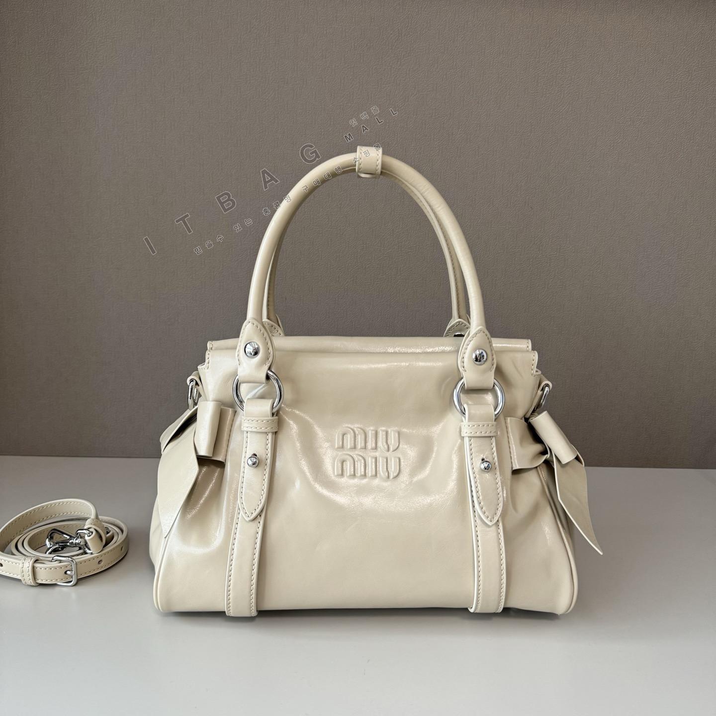 �̿�̿� �̵�� ���� ž �ڵ��  5BA327-2   26/�Ż�