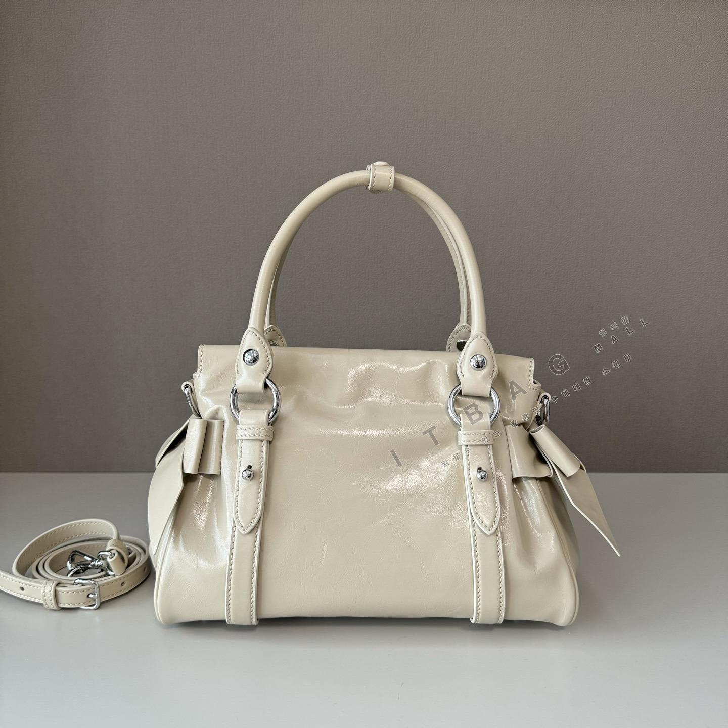�̿�̿� �̵�� ���� ž �ڵ��  5BA327-2   26/�Ż�