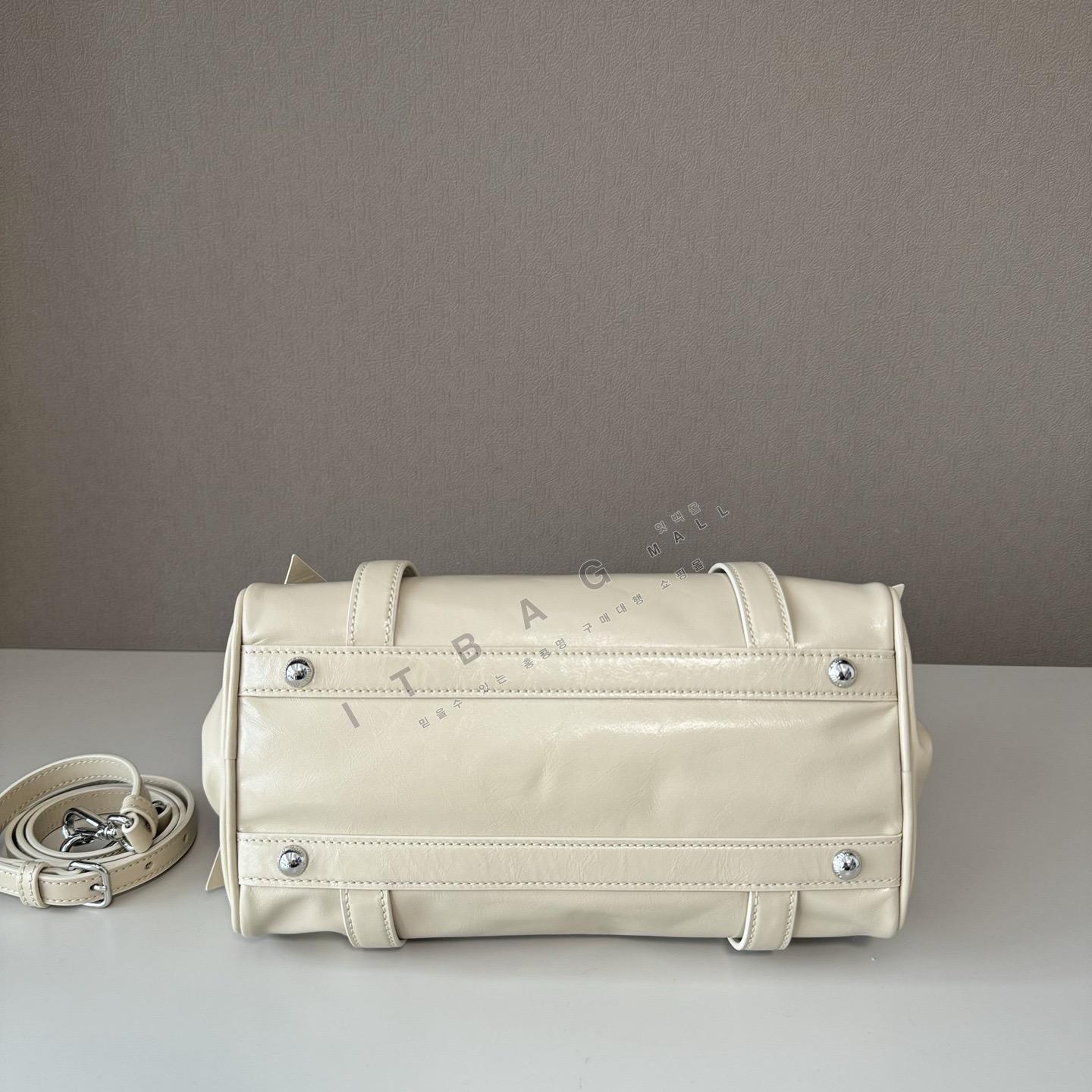 �̿�̿� �̵�� ���� ž �ڵ��  5BA327-2   26/�Ż�