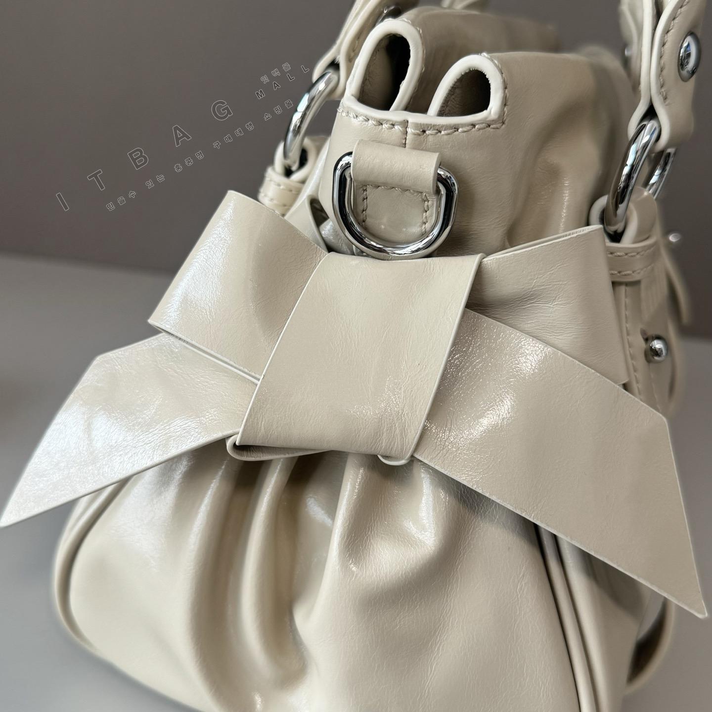 �̿�̿� �̵�� ���� ž �ڵ��  5BA327-2   26/�Ż�