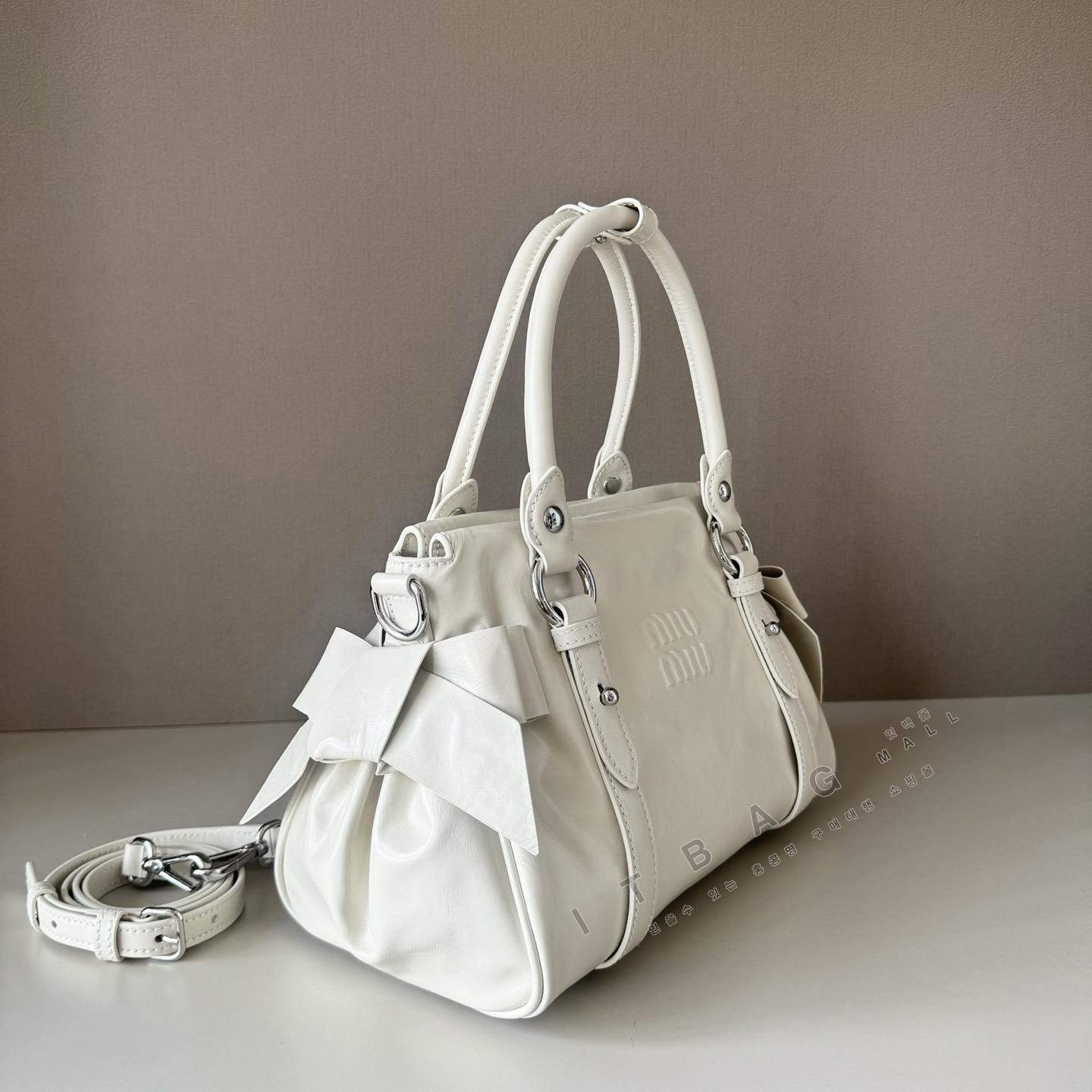 �̿�̿� �̵�� ���� ž �ڵ��  5BA327-3   26/�Ż�
