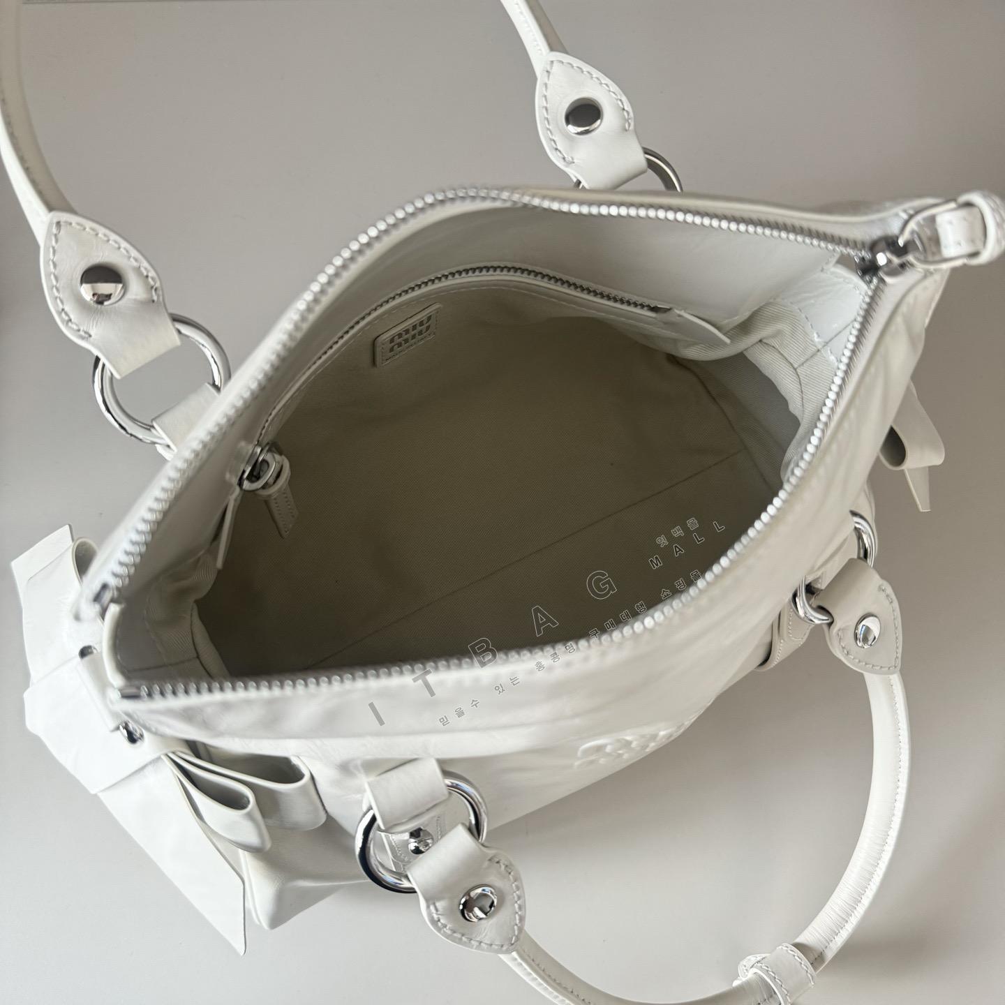 �̿�̿� �̵�� ���� ž �ڵ��  5BA327-3   26/�Ż�