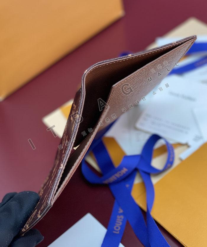 ���̺��� �н���Ʈ Ŀ��  M27612   26/�Ż�  130�ֳ�