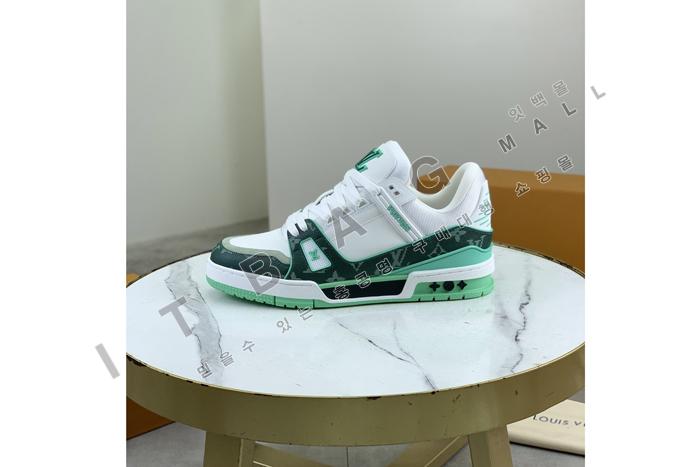 ���̺��� ���� Ʈ���̳� ����Ŀ�� YF2492-1 ��