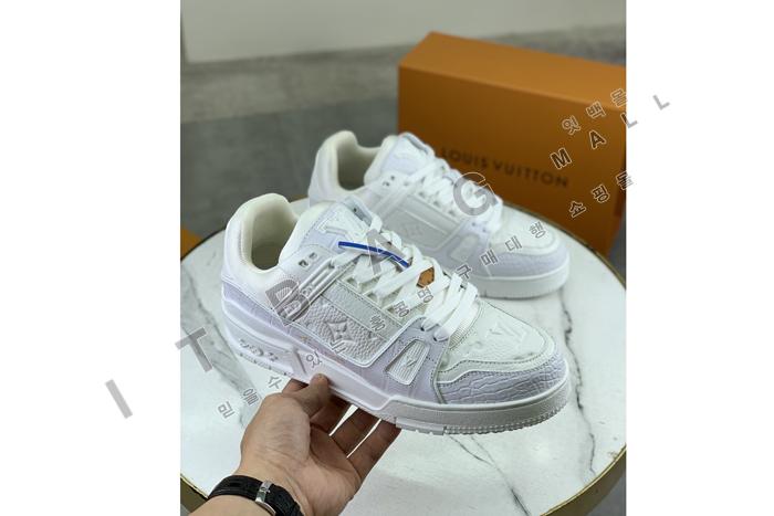 ���̺��� Ʈ���̳� ����Ŀ�� YF2491-1 ��  �������� 