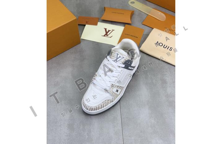 ���̺��� Ʈ���̳� ����Ŀ�� YF2491-5  �� �������� 
