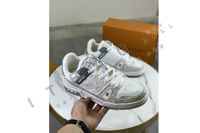 ���̺��� Ʈ���̳� ����Ŀ�� YF2491-5  �� �������� 