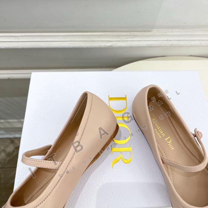 ��� ���� �߷� �÷�  SH5892    26/�Ż�  