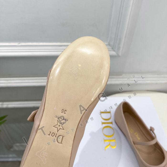 ��� ���� �߷� �÷�  SH5892    26/�Ż�  