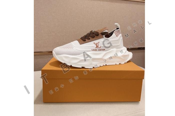 ���̺���  ���� ����Ŀ�� YF6317