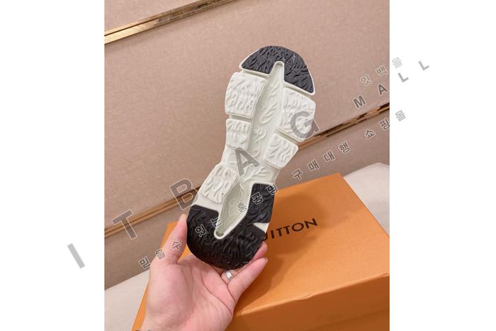 ���̺���  ���� ����Ŀ��  YF6318