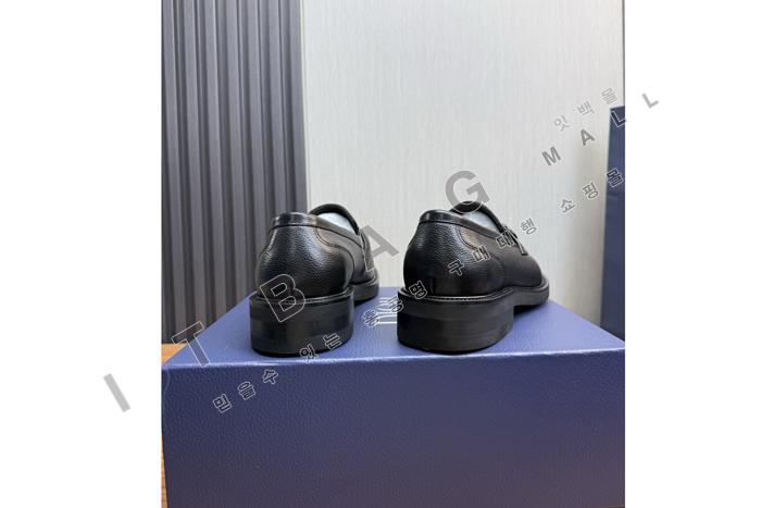 ���  ���� ����  YF6326