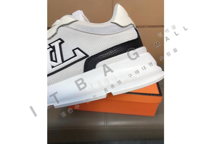 ���̺���  ���� Ŭ���� ����Ŀ�� MYB9641-3
