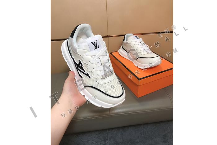 ���̺��� ���� Ŭ���� ����Ŀ�� MYB9641