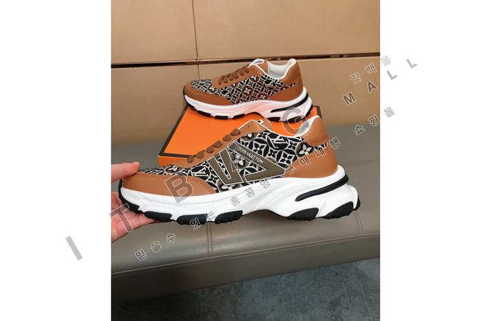 ���̺���  ����  ����Ŀ��  MYB9643