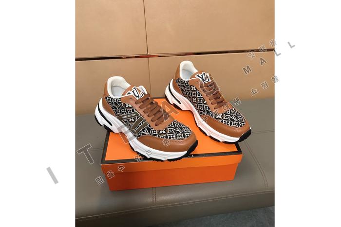 ���̺���  ����  ����Ŀ��  MYB9643