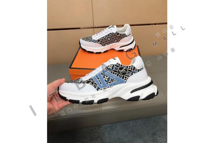 ���̺���  ����  ����Ŀ��  MYB9643-1