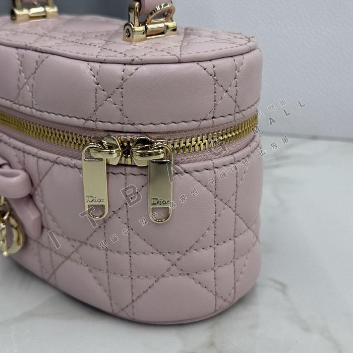 ��� �̴� ����Ƽ ��  DR1309-1   26/�Ż�  