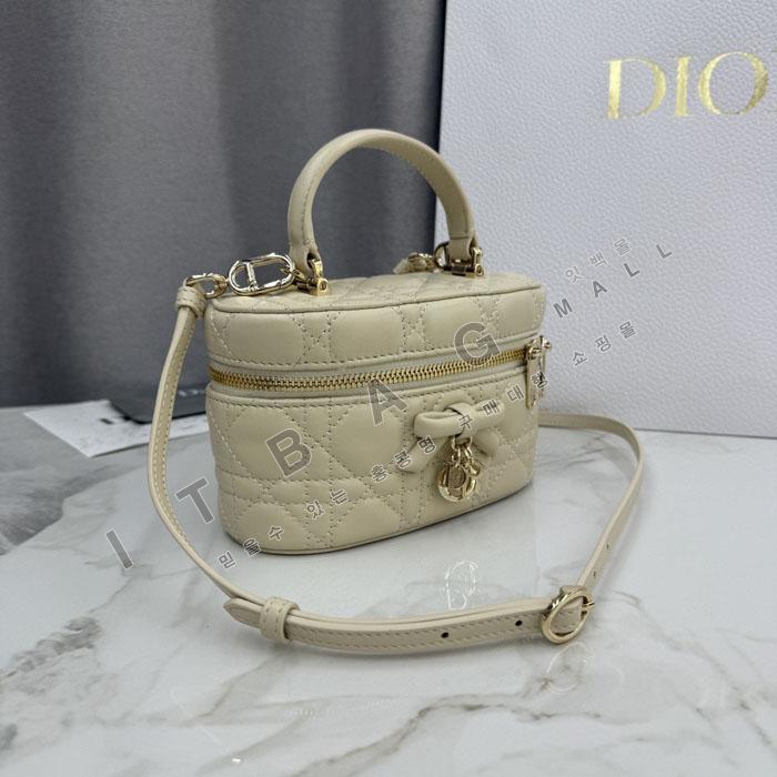 ��� �̴� ����Ƽ ��  DR1309-3   26/�Ż�  