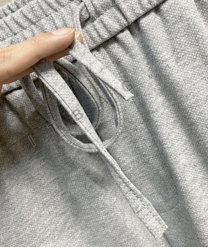 ��Ŭ���� ���� ����   SS7929   25/�Ż�  