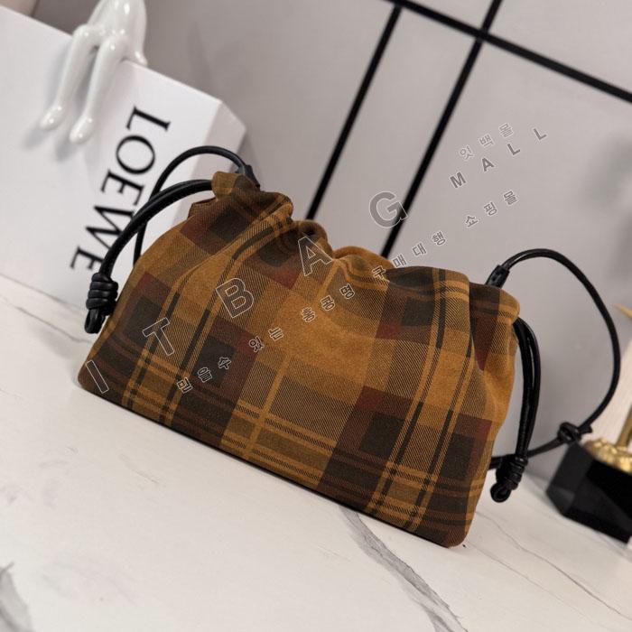 �ο��� �̵�� �ö���� �޽�  L6942   25/�Ż�