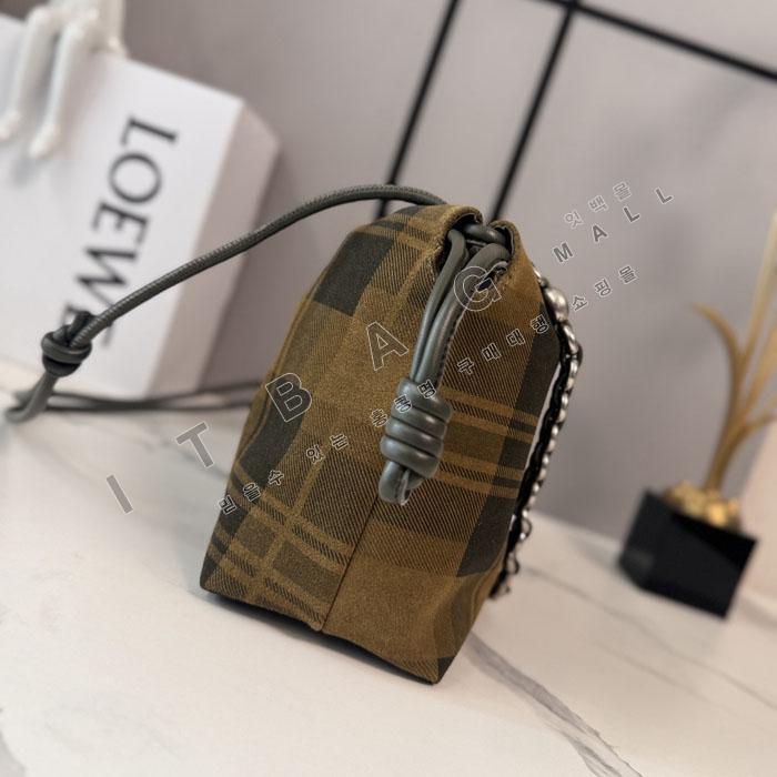 �ο��� �̵�� �ö���� �޽�  L6942-1   25/�Ż�