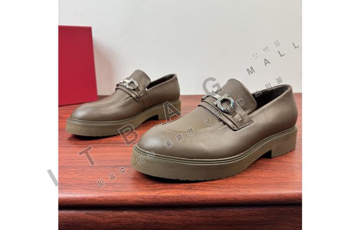 �䷹����   ���� ����  YF9716 ��