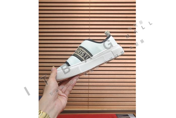 ���  ���� ����Ŀ��  MYB9721