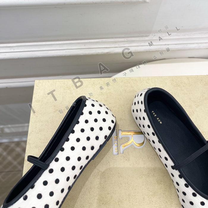 �� �ο� �߷����� ����   YIBU3207   26/�Ż�  