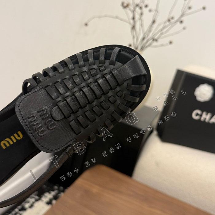 �̿�̿� ���� ������ ����  YIBU3212-2   26/�Ż�  