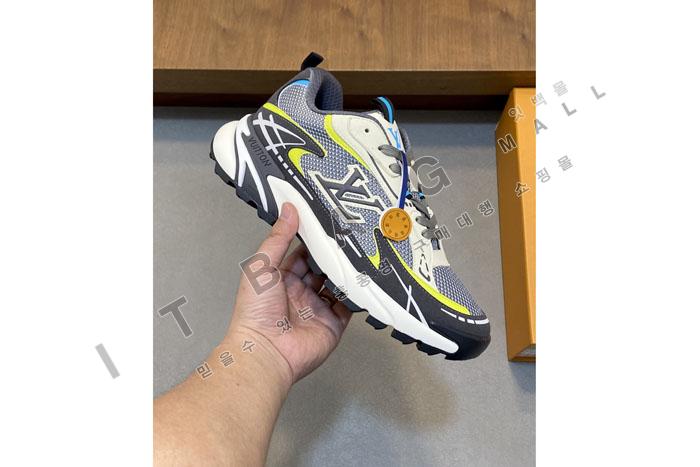 ���̺��� ���� ��ƽ ���� ����Ŀ��YF3126-3