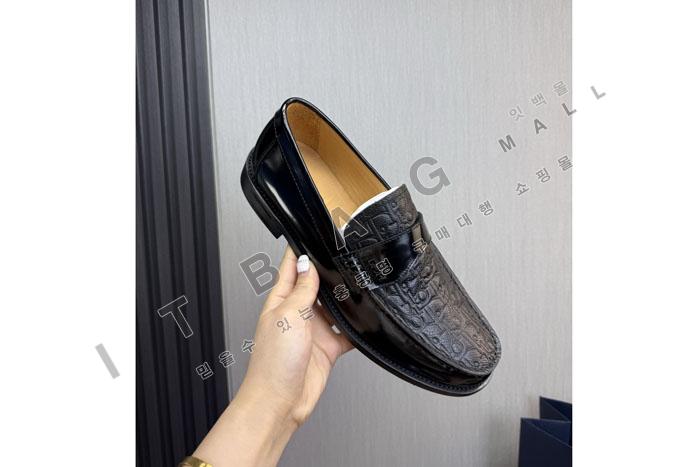 ���  ���� ���� YF3136