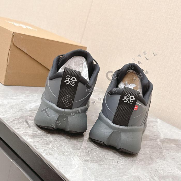 �ο��� x on ����Ŀ��  YIBU3215   26/�Ż�  ��������