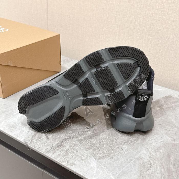 �ο��� x on ����Ŀ��  YIBU3215   26/�Ż�  ��������