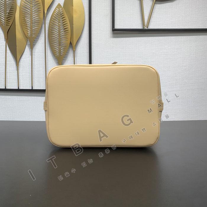 ���̺��� �ڶ�� �뿡 ��Ŷ��  M46984   25/�Ż�