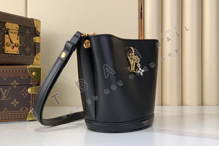 ���̺��� ���� �̴� ȣ����  M27260   26/�Ż� 
