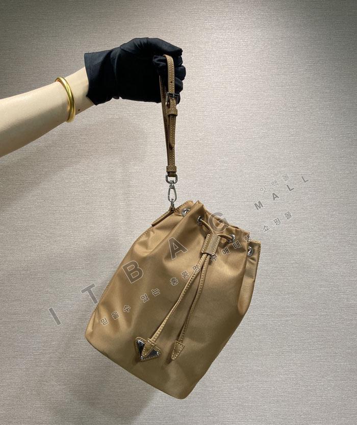  �����  �����Ϸ� ��Ʈ�� ��Ŷ�� �Ŀ�ġ 1N369-1   26/�Ż� 