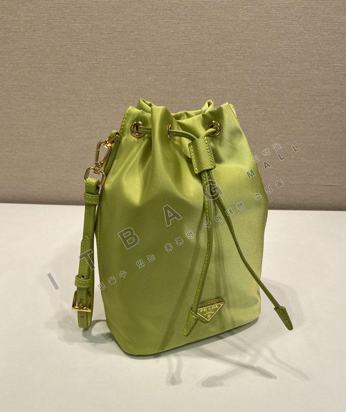 �����  �����Ϸ� ��Ʈ�� ��Ŷ�� �Ŀ�ġ 1N369-2   26/�Ż� 