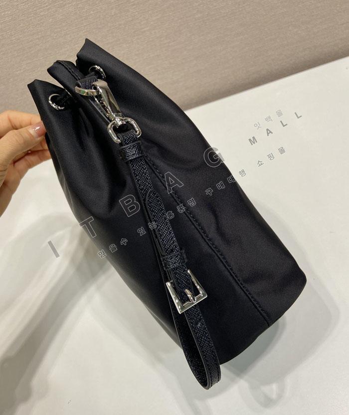 �����  �����Ϸ� ��Ʈ�� ��Ŷ�� �Ŀ�ġ 1N369-3   26/�Ż� 