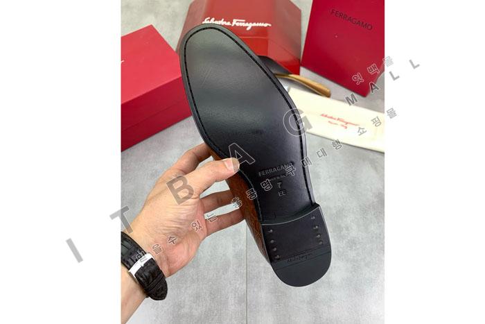 �䷹����  ���� ����  YF2143-1 ��