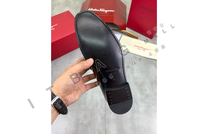 �䷹���� ���� ����    YF2144 ��