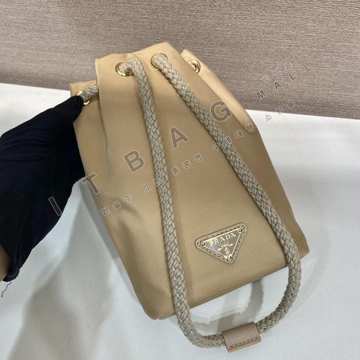 ����� �����Ϸ� ����Ʈ�� ���̽� 1ZT094-1   26/�Ż�