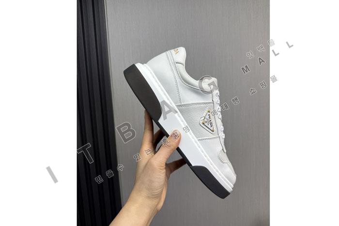 �����  ���� ����Ŀ��  YF3906