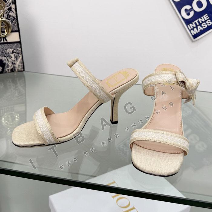 ��� �� ��Ʈ��  ����   YIBU3229-2   26/�Ż�   9.5CM