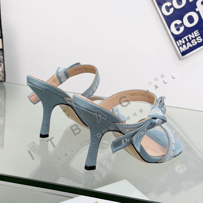 ��� �� ��Ʈ��  ����   YIBU3229-3   26/�Ż�   9.5CM