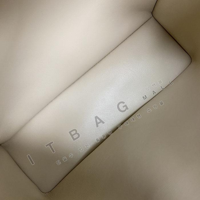 �η��ǾƳ�  ����Ʈ�� ����  L23.5   LP4826-9   25/�Ż�   �۾�������
