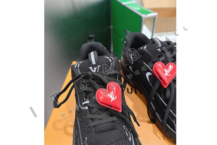 ���̺��� ���� ����Ŀ�� YF3124-4 ��