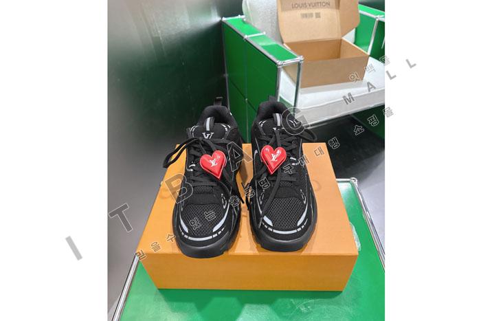 ���̺��� ���� ����Ŀ�� YF3124-4 ��